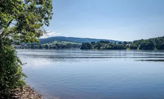 LIPNO LOGGIA: Baugrundstück Nr. 7 in der ersten Reihe am Wasser