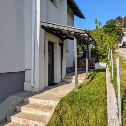 Schönes renoviertes Familienwohnhaus mit großer Terrasse und schönem Garten mit kleinem Waldstück - Bild 3