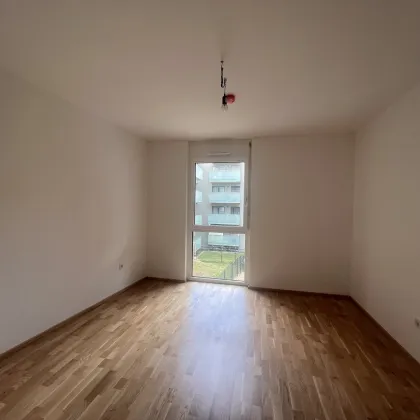 Perfekt aufgeteilte 3  Zimmerwohnung mit Balkon - Erstbezug - Bild 3