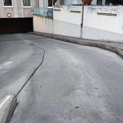 FREIE Tiefgaragenplätze Sonnleithnergasse 2 - Bild 3