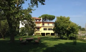 Traumhaft schönes Anwesen vor den Toren Venedigs in der Nähe der Strände von Bibione, Lignano, Brussa und Caorle