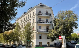 1140 Wien, Märzstraße 156. Modernes Wohnen im Dachgeschoss in zentraler Lage mit guter Anbindung. Wohnungen für Eigennutzer und Anleger.