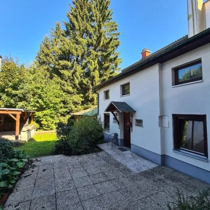 Großes Wohnhaus mit Garten, Garage, Doppel-Carport, Einliegerwohnung, "STEFFI-FORSTNER-HAUS" - Bild 3