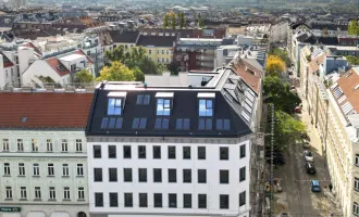 3-Zimmer Dachgeschoss-Maisonette Wohnung mit Balkon und südseitiger Innenhofterrasse | Schönbrunn-/Glorietteblick | Fernwärme | ERSTBEZUG