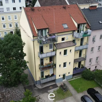 Altbau-Etagenwohnung im 2. OG, TOP 5, befristet vermietet! - Bild 3