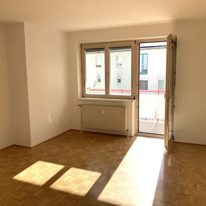 -10% BUWOG WOHNPREISSCHMELZE! PROVISIONSFREI VOM EIGENTÜMER!  3 ZIMMER WOHNUNG MIT BALKON IN GRAZ EGGENBERG - Bild 2