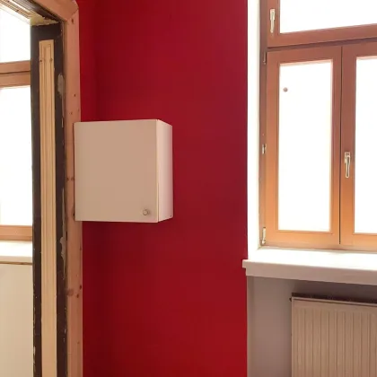 Gestalten Sie Ihre Traumwohnung: Sanierungsbedürftige 2-Zimmerwohnung im Altbau - Bild 3