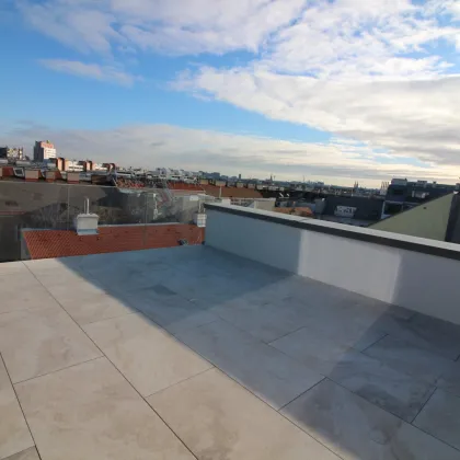 Blick über Wien! Exklusives Penthouse mit GROSSER DACHTERRASSE und grandiosem Wienblick! - Bild 3