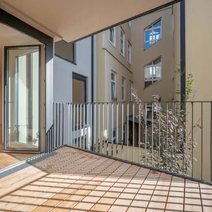 Multitalent für jede Lebenslage - 3-Zimmer mit Innenhofbalkon und Gartenblick - Bild 2