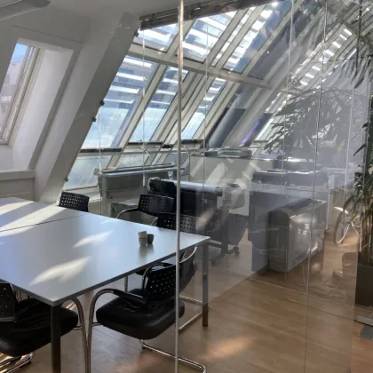 Schöne lichtdurchflutete Bürofläche über 2 Etagen in Wilten - Bild 2