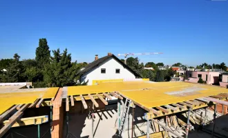 WOW! Wohntraum im Dach auf einer Ebene mit 3 Terrassen! Perfekte Raumaufteilung + Bestlage in 1220 Wien! Hier werden Wohnträume wahr...