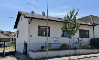 EINFAMILIEN-HAUS MIT 457 m² GRUND UND CARPORT/SCHEUNE IN WIESEN