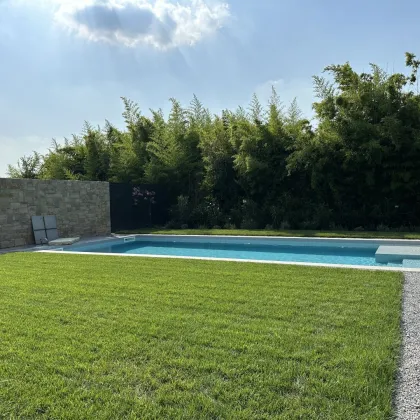 Villa in Pacengo mit Seeblick und Private Pool und Zugang am See - Bild 2