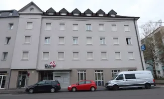 Moderne freundliche Erdgeschossbüroflächen im Zentrum von Linz zu vermieten