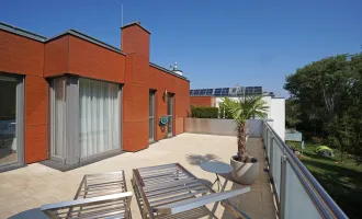 Stilvolle Wohnoase: Penthouse-Wohnung mit über 100 m² Dachterrasse