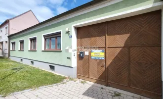 Landhaus in gutem Zustand - uneinsehbares Grundstück - große Lagerhalle - Garage - Pelletsheizung  - Prehliadka domu aj v slovenčine!