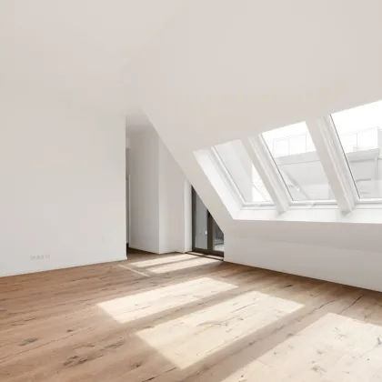 ERSTBEZUG // // 3 ZIMMER + BALKON // IMPOSANTE RAUMHÖHE // NUR 4 STATIONEN ZUM STEPHANSPLATZ // INVESTMENT // AIRBNB MÖGLICH - Bild 2