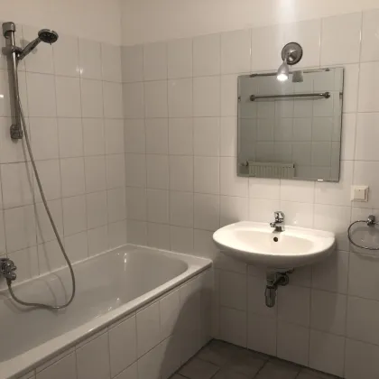 * 2 Zimmerwohnung Nähe Augartenpark - mit Tiefgarage* - Bild 3