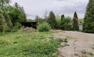 Aufgeschlossenes Baugrundstück in Siedlungslage (angrenzende Parzelle ebenfalls zu kaufen)