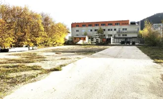 *PROVISIONSFREI* Abstellflächen- /Plätze für LKW´s und Kleintransporter an der Grenze zum 19. Bezirk