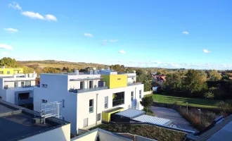 SCHÖNE SONNIGE MAISONETTE-Wohnung mit 2 großzügigen TERRASSEN