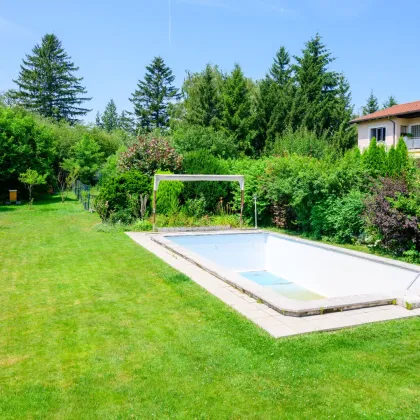 Gepflegtes Einfamilienhaus mit großem Garten und Pool - Bild 3