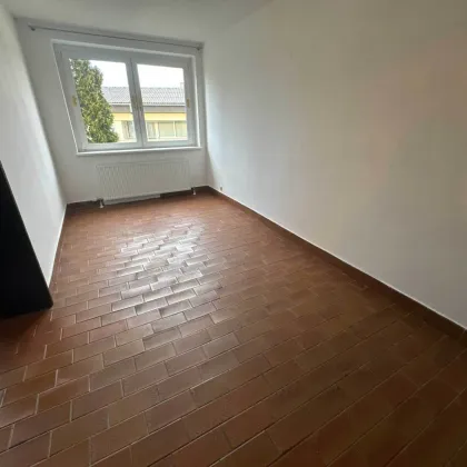 Schöne sanierungsbedürftige Großwohnung in Leonding/Gaumberg zu verkaufen - Bild 3