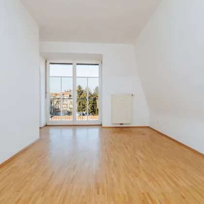 ! WOW ! - Charmante Altbauwohnung mit Panorama-Terrasse I letzter Liftstock I TOP-Lage I ab sofort verfügbar - Bild 2