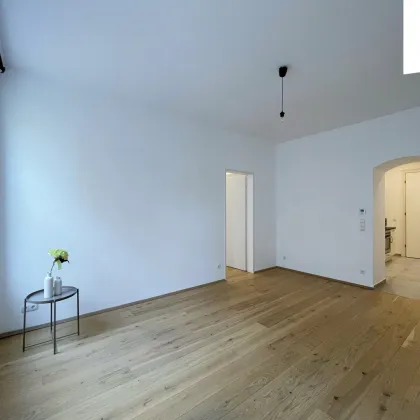 Nähe Wallensteinstraße | Tolle 2-Zimmer im Altbau | Vermietet bis Oktober 2025 - Bild 2