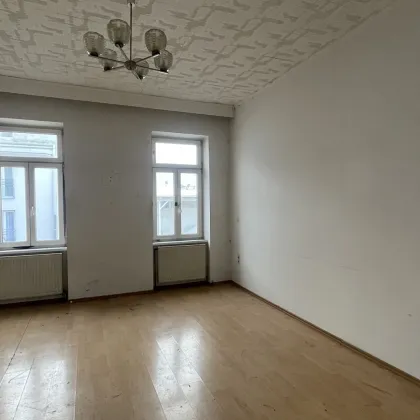 # SQ -SANIERUNGSBEDÜRFTIGE  HELLE 1 ZIMMER WOHNUNG IN 1210 WIEN - Bild 2