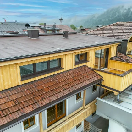 Traumhaftes Penthouse in Radfeld - Luxuriöser Erstbezug mit 4 Zimmern, 2 Bädern, Balkon & Terrasse und Garage! Wohnbauförderung möglich - Bild 2