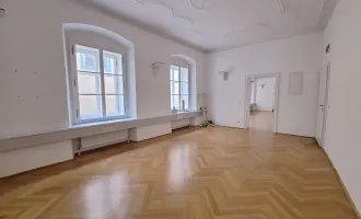 360 TOUR / Repräsentatives, großzügiges, modernes, multifunktional nutzbares 5-Zimmer- Altbaubüro