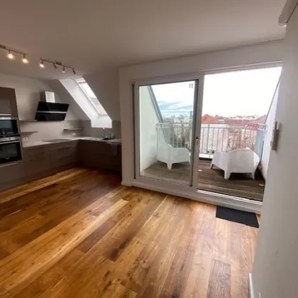 Exklusives Penthouse mit 2 Terrassen und hochwertiger Ausstattung in Top-Lage Wien 1090! - Bild 2