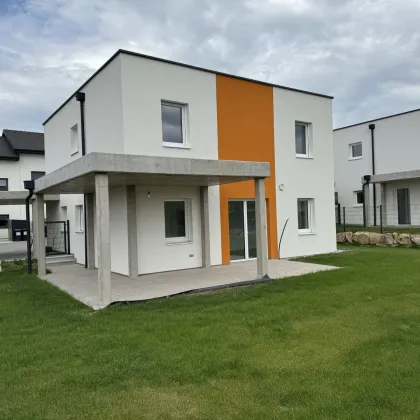 Erstbezug: Moderne Eleganz auf 420m² nahe St. Pölten - Bild 2