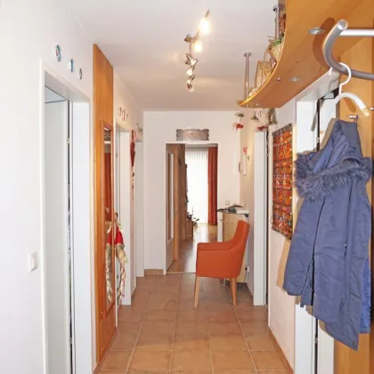 Gemütliche 4-Zimmer in Grünruhelage mit Garagenplatz beim Auhof-Center - Bild 3