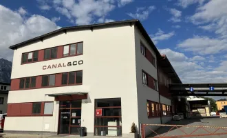 Hall in Tirol: Büro- und Verkaufsflächen in guter Lage mit direktem Anschluss zum Schienenverkehr zu vermieten!