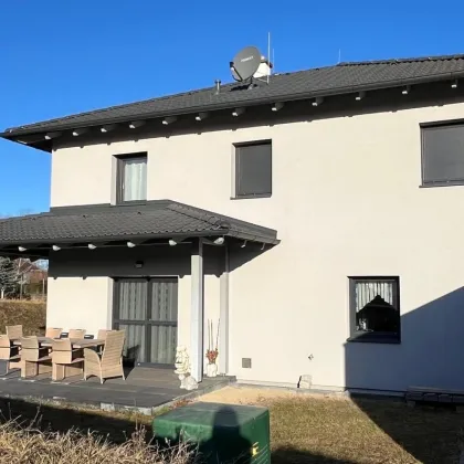 Bezirk Hollabrunn - SCHÖNES EINFAMILIENHAUS, Top Lage! - Bild 2