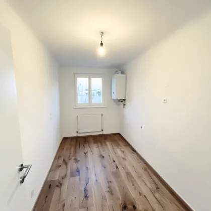 NEUER PREIS! Top-Gelegenheit! Sonnige 51 m² Dachgeschoss-Wohnung in bester Meidlinger Lage! - Bild 2