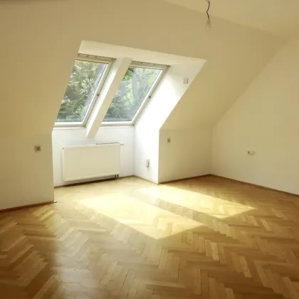 Herrlicher Grünblick in Alt-Grinzing: ruhige und sonnige Maisonette, 3 Zimmer, Balkon und Terrasse, 2 Garagenplätze, Grinzinger Allee - Nähe Linie 38! - Bild 3