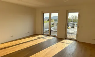 Cooles Dachgeschoß mit Fernblick und Dachterrasse beim Kirchenplatz Atzgersdorf - ZWEITBEZUG.