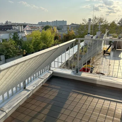 Cooles Dachgeschoß mit Fernblick und Dachterrasse beim Kirchenplatz Atzgersdorf - ZWEITBEZUG. - Bild 3