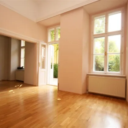 BADEN, BESTLAGE im ZENTRUM ! Altbau-Palais: ehemalige Miet - WOHNUNG auch sehr gut als Büro/Kanzlei nutzbar:  mit kleinen eigenem Garten - GRÜN und RUHIG - Bild 2