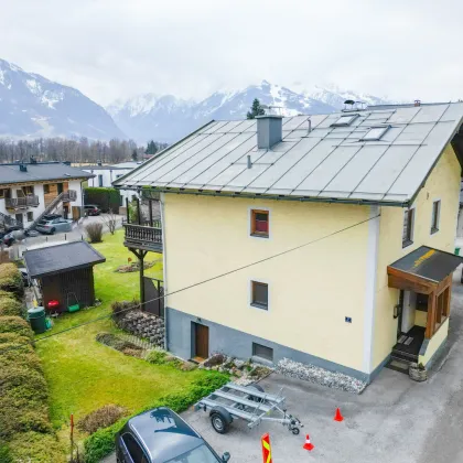 Zweifamilienhaus mit großzügigem Garten und Dachgeschossausbau - Bild 3