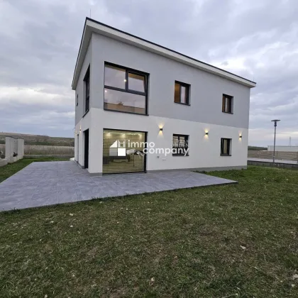 Einfamilienhaus in Untersiebenbrunn - Erstbezug, 5 Zimmer, Garten & Terrasse - Bild 3