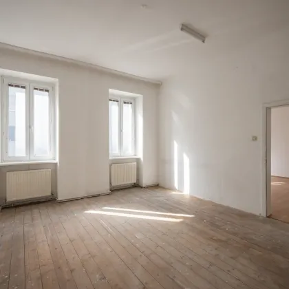 ++NEU++ Sanierungsbedürftige 3-Zimmer Altbau-Wohnung, viel Potenzial! - Bild 2