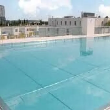 Grünruhelage! Lichtdurchflutete 78 m² Eigentumswohnung + 2 Loggien und Swimming-pool am Dach! - Bild 3