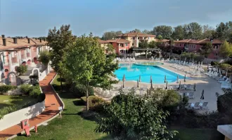 30021 CAORLE - Trilocale Villagio Sant` Andrea- Modern eingerichtetes Appartement mit Pool und Strandnähe