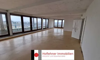 Großes Büro mit riesiger Terrasse im 8. OG | 2 Zimmer | 178m2