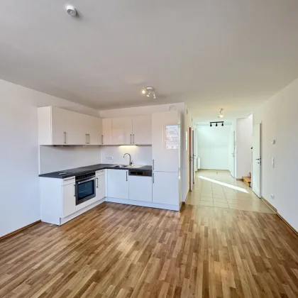 Wohntraum im 15.Bezirk! 2-Zimmer Maisonette DG-Wohnung mit Balkon zu verkaufen! - Bild 2