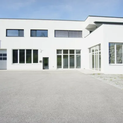 Moderne Halle + Büro in Lasberg zu mieten  II  neuwertig  II sehr gute Ausstattung  II  Nähe zur S 10 - Bild 3